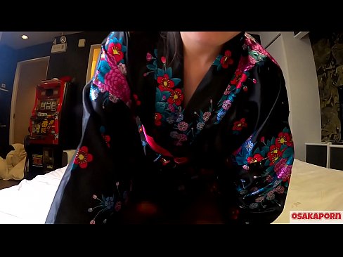 ❤️ Vajza e re cosplay pëlqen seksin deri në orgazmë me një shiringë në një kalorës dhe një blowjob. Vajzë aziatike me pidhi leshtore dhe cica të bukura me kostum tradicional japonez në video amatore që tregon masturbim me lodra qij. Sakura 3 OSAKAPORN. ️ Video seksi tek ne sq.xxxtun.ru ❌❤